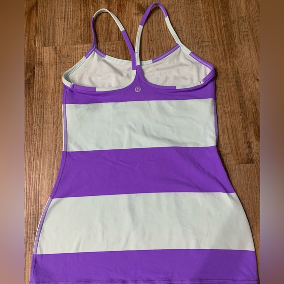 Lululemon Power Y tank - Picture 2 of 5